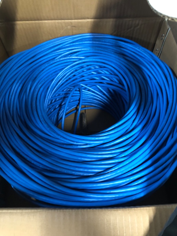 Photo 2 of Efficient Cables CAT5E Plenum 1000FT Solid 350MHZ 24AWG UTP Bulk Blue CMP Network LAN Cable
