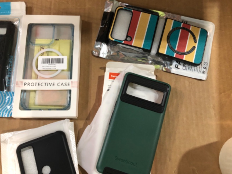 Photo 3 of Bundle of Assorted Device Cases