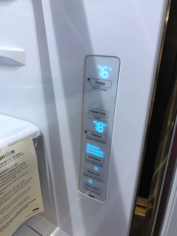 Photo 7 of 27 cu. ft. Large Capacity 3-Door French Door Refrigerator with Dual Ice Maker in Stainless Steel SAMSUNG
TESTED POWERS ON