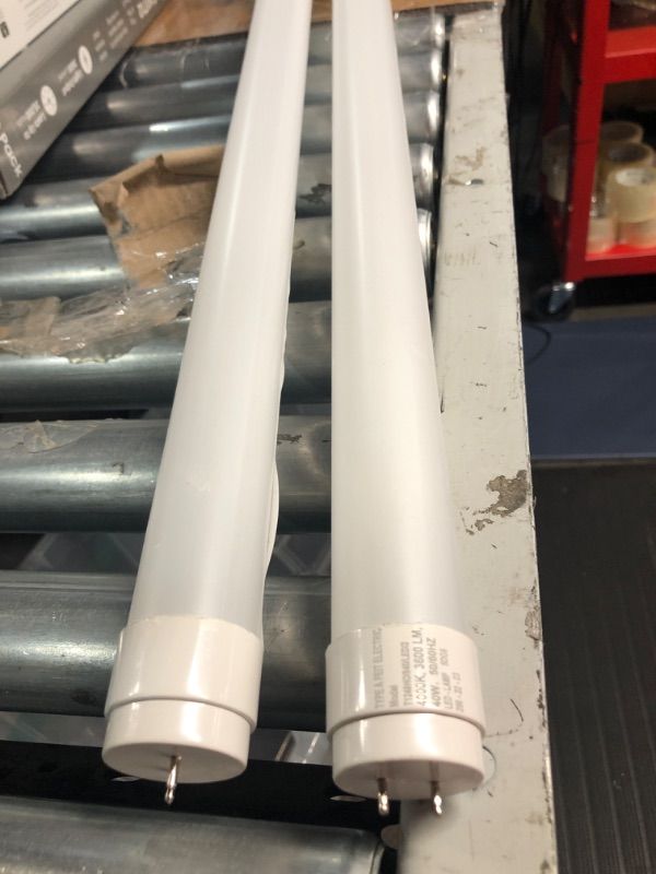 Photo 1 of 40-Watt 4 ft. T12 G13 Type A Plug and Play High Output Linear LED Tube Light Bulb, Cool White 4000K (2-Pack)