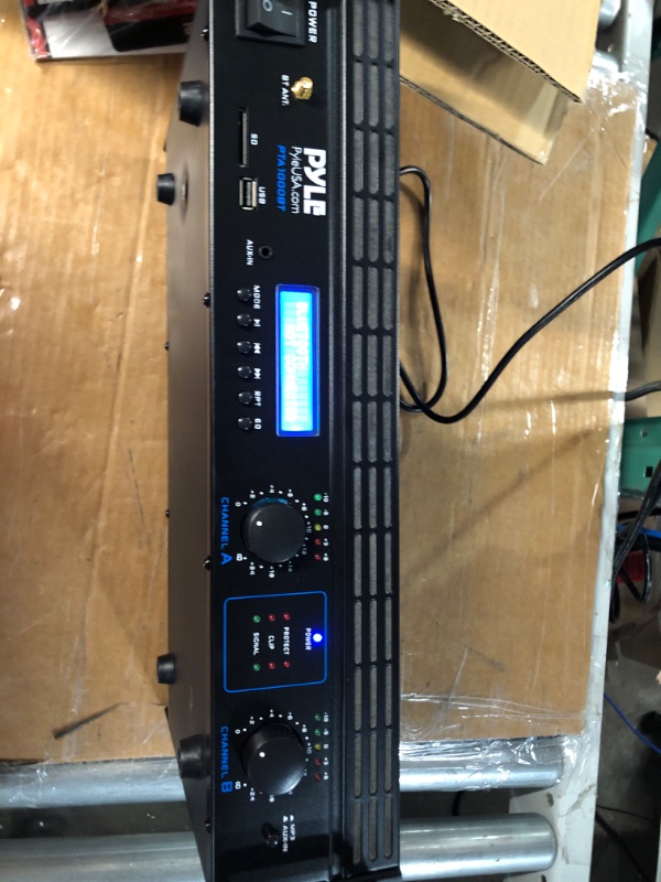 Photo 3 of Pyle Professional Audio Bluetooth Power Amplifier - 2-Channel 