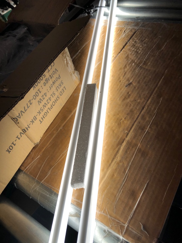 Photo 1 of 10 Pack 4FT Linkable LED Shop Light