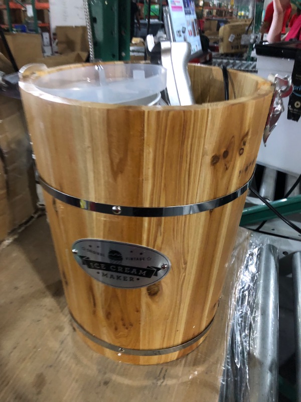 Photo 4 of ***Parts Only***Elite Gourmet Old Fashioned 6 Quart Vintage Wood Bucket Electric Ice Cream Maker Machine Appalachian, Bonus Classic Die-Cast Hand Crank for Churning, Uses Ice and Rock Salt Churns Ice Cream in Minute