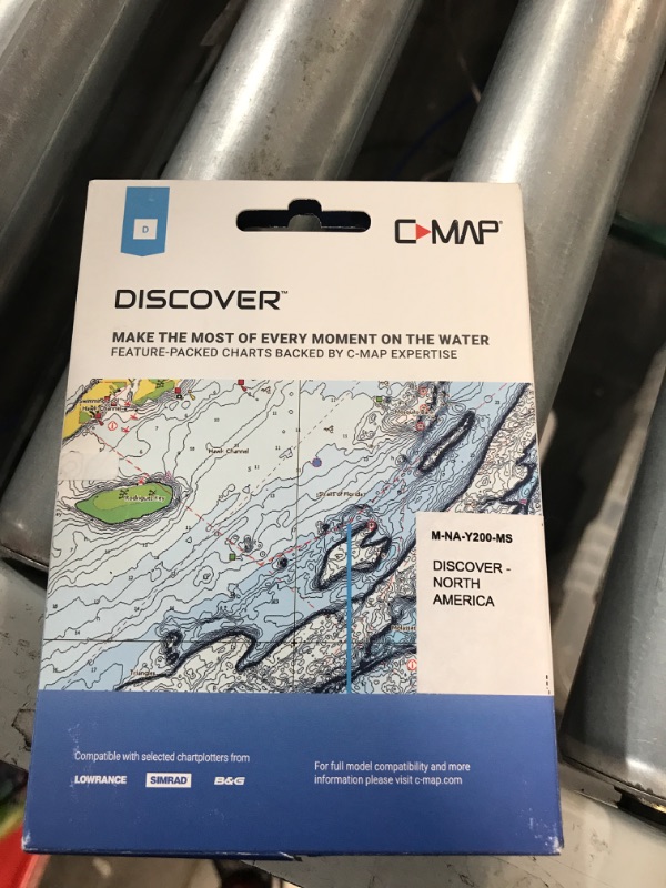 Photo 2 of C-MAP Discover North America Lakes US/Canada Map Card for Marine GPS Navigation