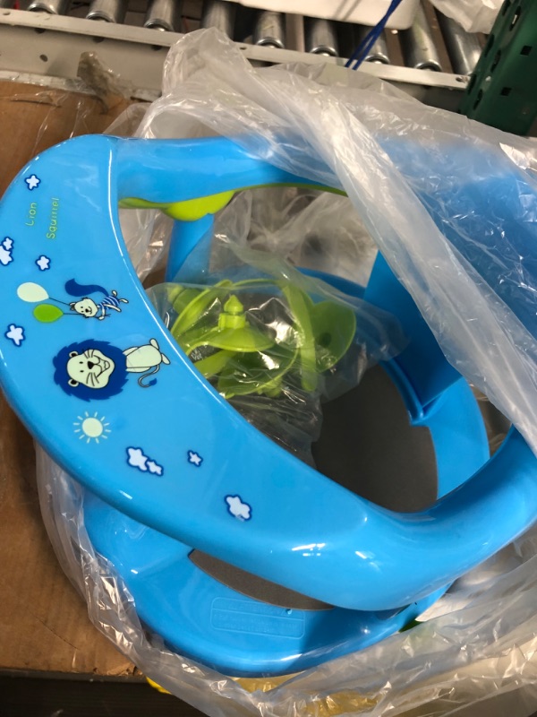 Photo 2 of Baby Bath Seat for Babies 6 to 18 Months (Blue)