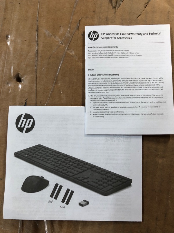 Photo 3 of HP 650 Wireless Keyboard/Mouse Combo