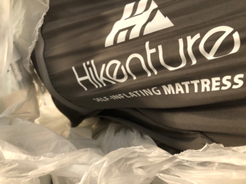 Photo 2 of ** SEE NOTE ** HIKENTURE SELF INFLATING MATTRESS -- UNKNOWN SIZE 