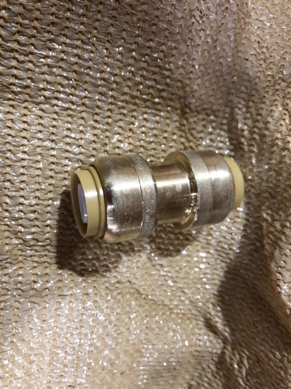 Photo 2 of 1/2 in. Push-to-Connect Brass Coupling Fitting Pro Pack (4-Pack)