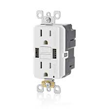 Photo 1 of **SEE NOTE** 15 Amp SmartlockPro Self-Test GFCI Combination 24-Watt In-Wall Charger Duplex Outlet, White