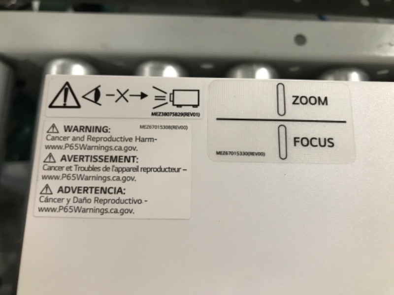 Photo 6 of **** POWERS ON UNABLE TO TEST FURTHER FUNCTIONS ****LG HU810P 4K UHD Laser Smart Home Theater CineBeam Projector (White)