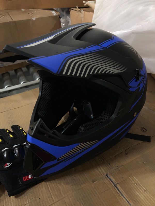 Photo 4 of Adult 4 Wheeler Helmet, Motocross Helmet DOT/FMVSS-218