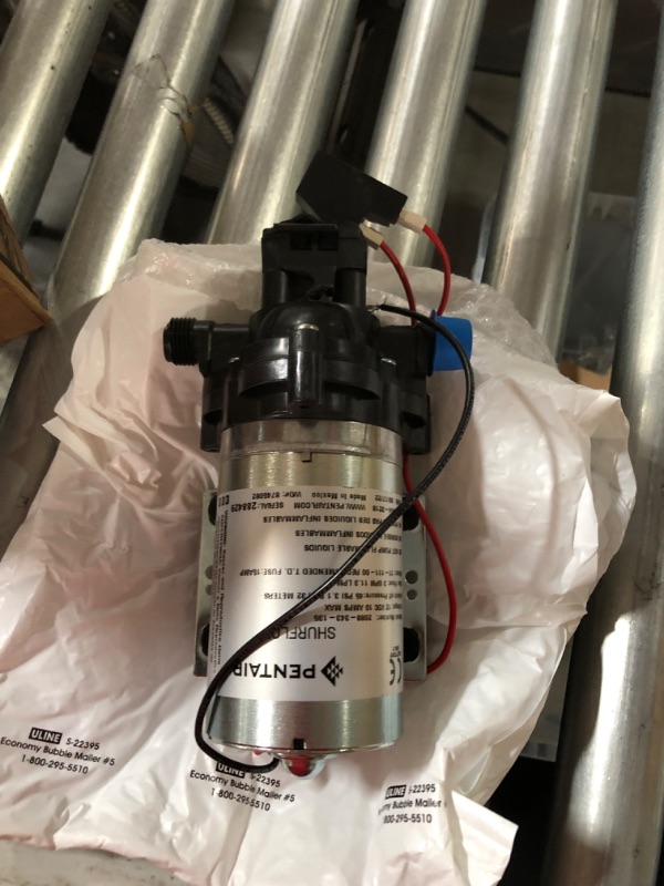 Photo 2 of **PARTS ONLY** Shurflo 2088-343-135 Automatic-Demand Diaphragm Pump 1/2"-14 NPSM Port