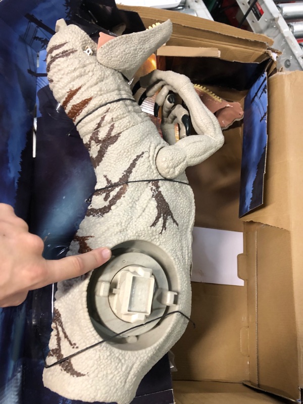 Photo 2 of [damaged] Jurassic World Dominion Large Dinsoaur Toy, Super Colossal Atrociraptor Action Figure 3 Feet Long with Eating Feature, Gift for Kids [Amazon Exclusive] Dinosaur Toy