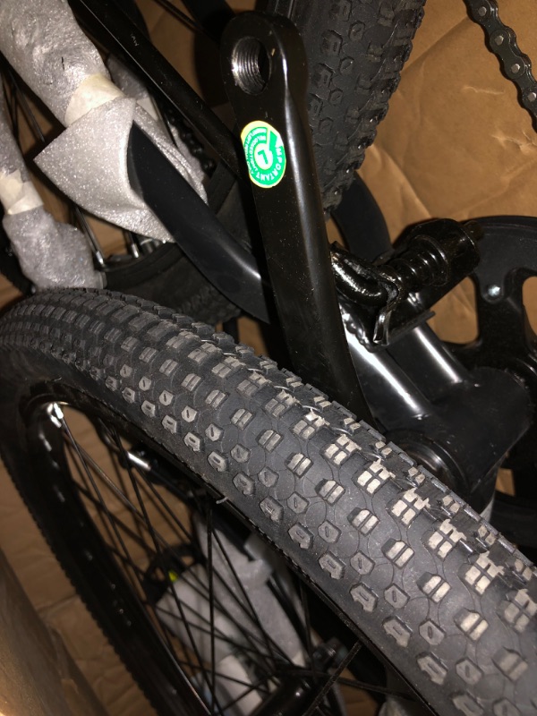 Photo 1 of [FOR PARTS, READ NOTES]
Hiland 20/24 Inch Kids Mountain Bike,Kids' Bicycles with Shimano 7-Speed Bikes for Boys and Girls 24 inch Black 7-speed