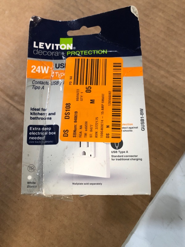 Photo 2 of 15 Amp Smartlock Pro Self-Test GFCI Combination 24-Watt (4.8 Amp) Type A USB In-Wall Charger Duplex Outlet, White