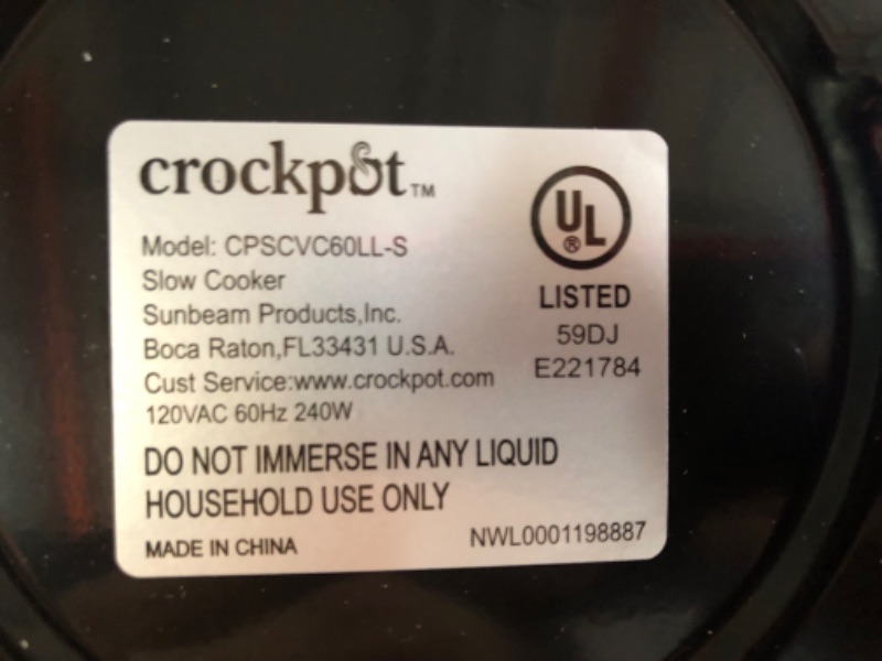 Photo 3 of **MISSING CERAMIC INSERT** Crock-Pot SCCPVL610-S-A 6-Quart Cook & Carry Programmable Slow Cooker with Digital Timer, Stainless Steel