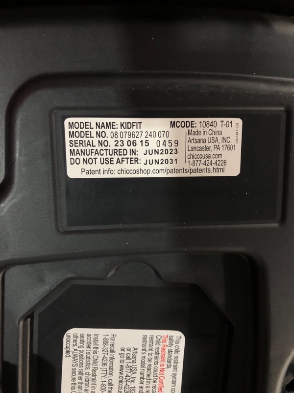 Photo 2 of Chicco KidFit ClearTex Plus 2-in-1 Belt-Positioning Booster Car Seat, Backless and High Back Booster Seat, for Children Aged 4 Years and up and 40-100 lbs. | Obsidian/Black KidFit Plus with ClearTex® No Chemicals Obsidian