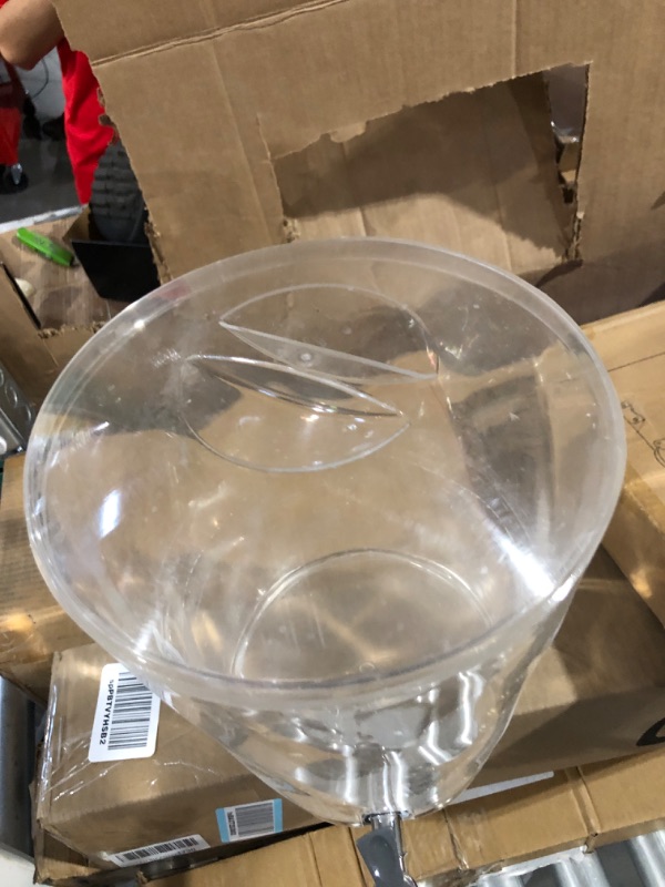 Photo 3 of *STOCK REFERENCE ONLY* CFS Plastic Round Beverage Dispenser, 5 Gallons, Translucent 5 Gallon Clear