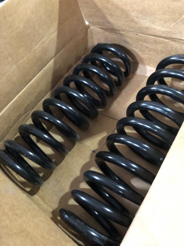 Photo 2 of Moog 81280 Coil Spring Set