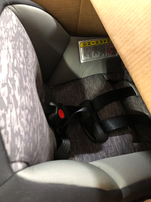 Photo 4 of Cosco Mighty Fit 65 DX Convertible Car Seat (Heather Onyx Gray)