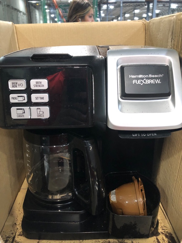 Photo 3 of (USED) Keurig Coffee Maker, K-Duo Essentials