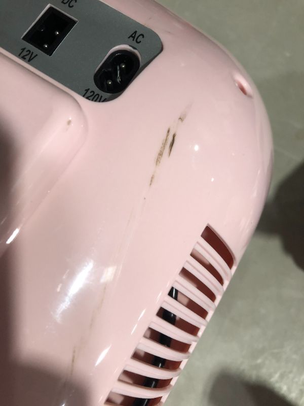 Photo 1 of ***UNTESTED - MISSING PARTS - SEE NOTES***
FRIGIDAIRE EFMIS462-PINK 12 Can Retro Mini Portable Personal Fridge