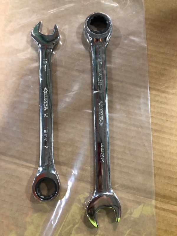 Photo 1 of **BUNDLE/PAIR OF HUSKY WRENCHES (19 & 22MM) AS IS**