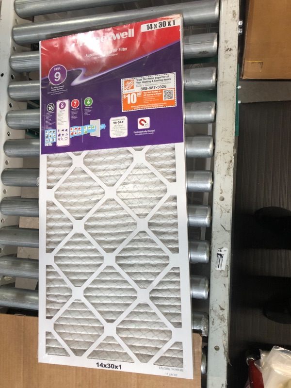 Photo 3 of 14 x 30 x 1 Superior Allergen Pleated MERV 11 - FPR 9 Air Filter