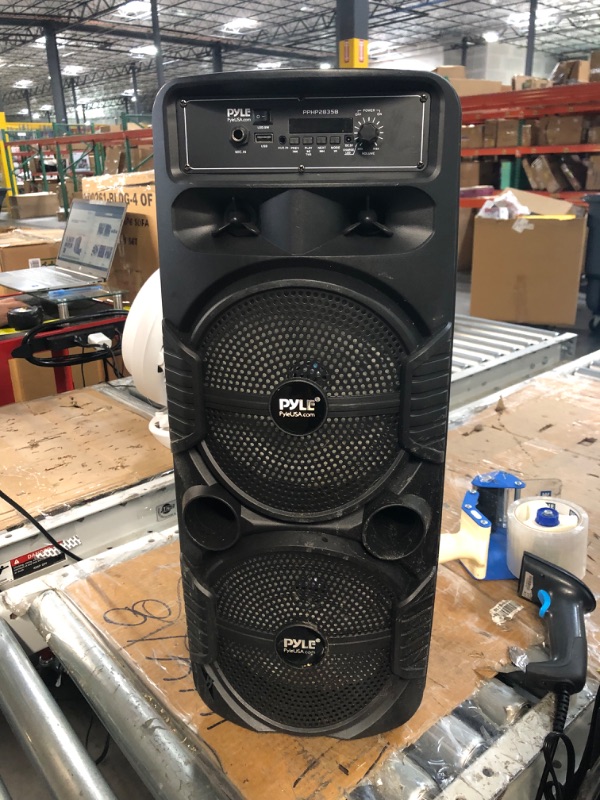 Photo 2 of Pyle Portable Bluetooth PA Speaker System - 600W, Remote 