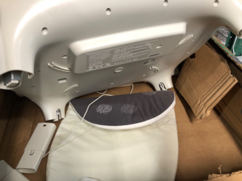 Photo 4 of 4moms MamaRoo Sleep Bassinet,