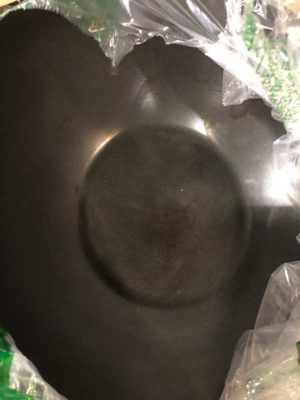 Photo 3 of * minor damage * see images * functional *
IMUSA USA 14" Traditional Nonstick Coated Wok with Triangle Helper Handle