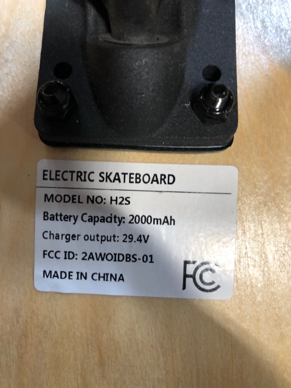 Photo 4 of **PARTS ONLY, NON-FUNCTIONAL**
Caroma Electric Skateboard, 350W Electric Skateboard with Wireless Remote Load up to 220lbs Red Black