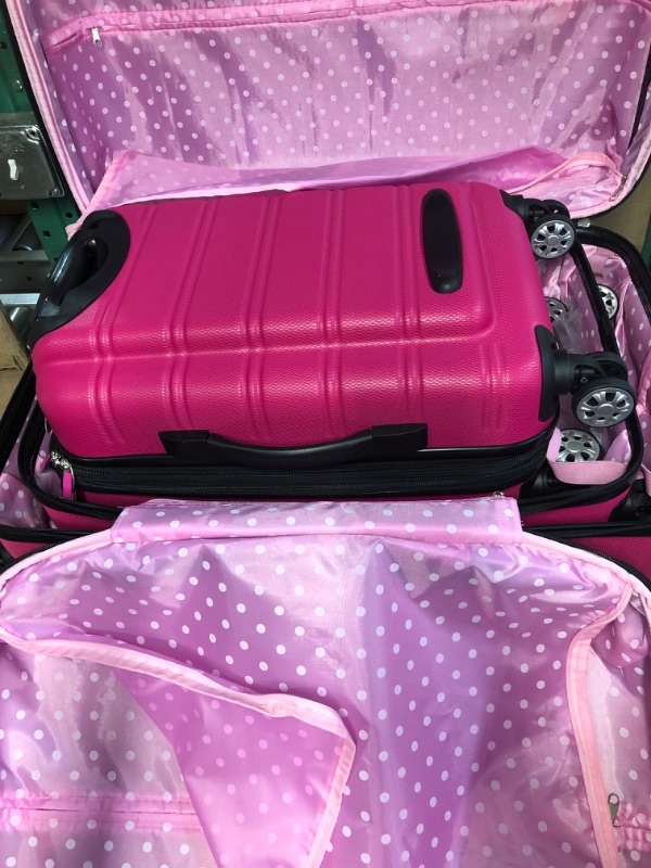 Photo 4 of USED - Rockland Melbourne Hardside Expandable Spinner Wheel Luggage, HOT PINK , 3-Piece 