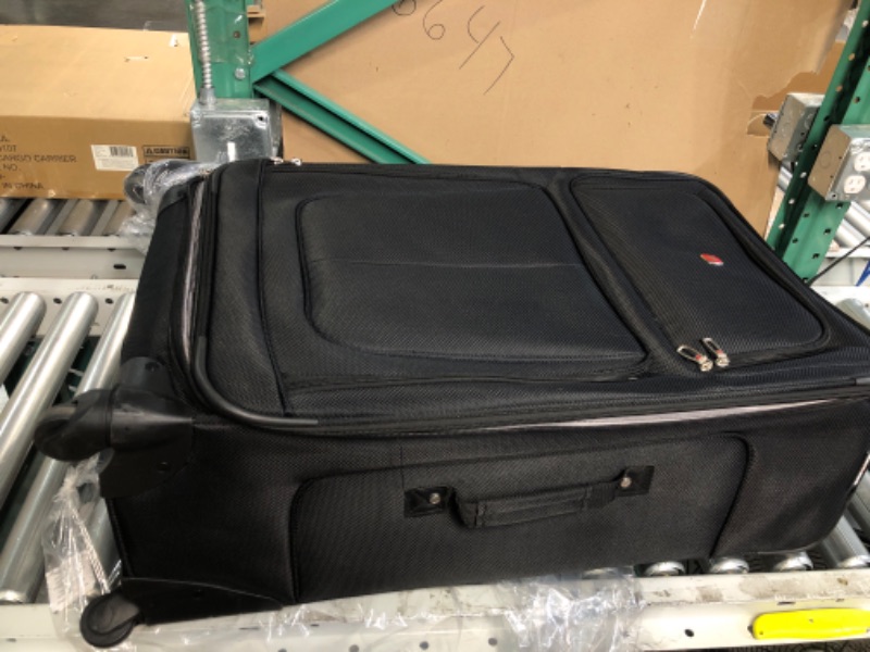 Photo 3 of USED - SwissGear Sion Softside Expandable Roller Luggage, Black, Checked-Large 29-Inch 