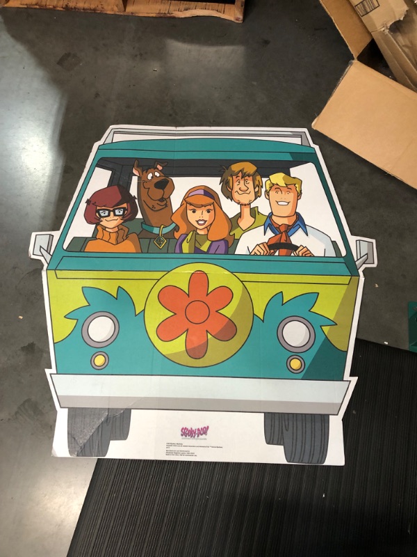 Photo 2 of *MINOR BENDING*Cardboard People Mystery Machine Life Standup - Scooby-Doo! Mystery Incorporated