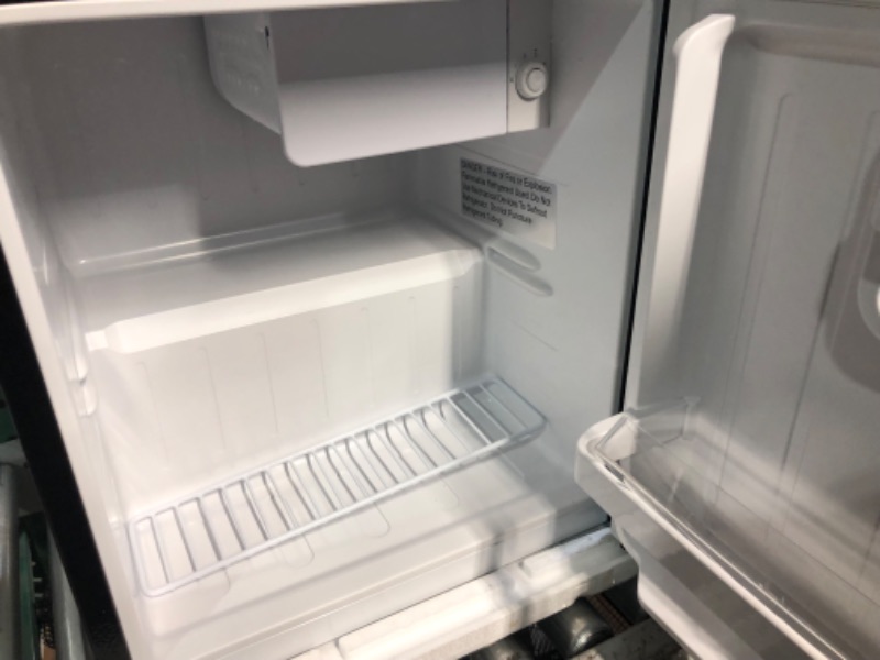 Photo 2 of **FOR PARTS, CLICKING SOUND WHEN PLUGGED IN** Igloo IRF16BK 1.6 Cu. ft. Single Door Refrigerator with Freezer Black