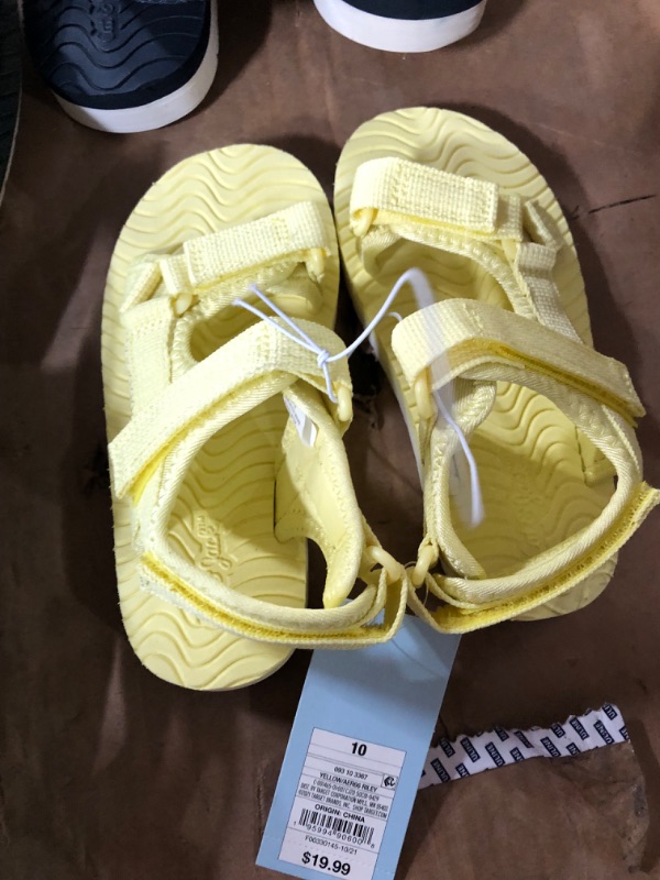 Photo 1 of KIDS SIZE 10 YEELOW SHOES