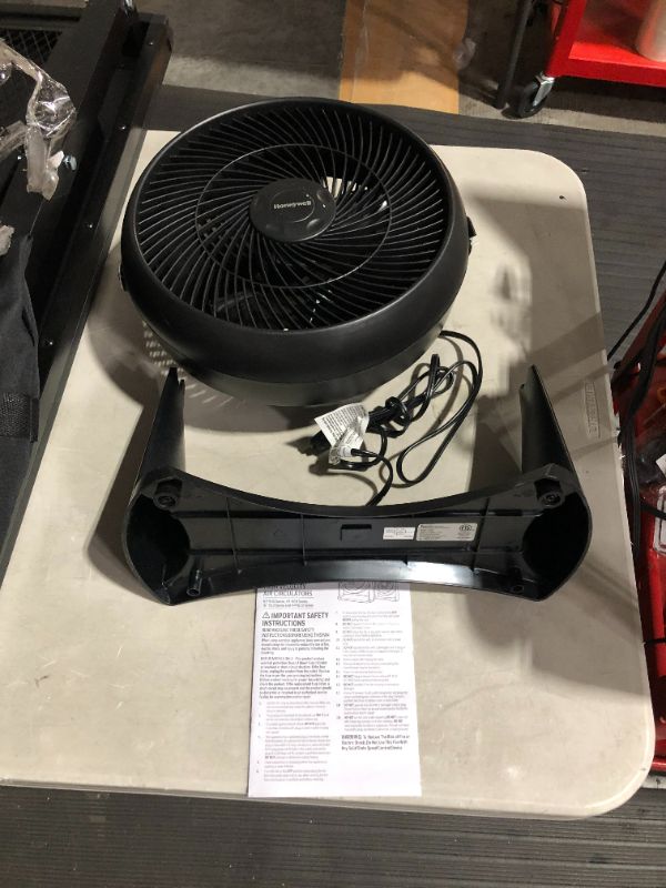 Photo 2 of ***MAJOR DAMAGE - SEE NOTES***
Honeywell HT-908 TurboForce Room Air Circulator Fan