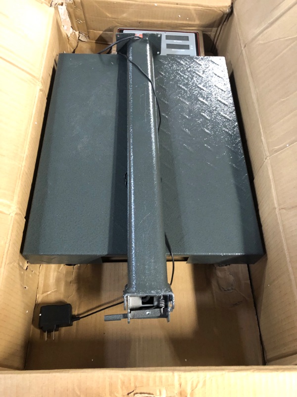 Photo 2 of **PARTS ONLY, NON-FUCNTIONAL** VEVOR Computing Digital Platform Scale, 660 lbs Load, 0.1 lbs Accuracy Computing Floor Scale with LB/KG