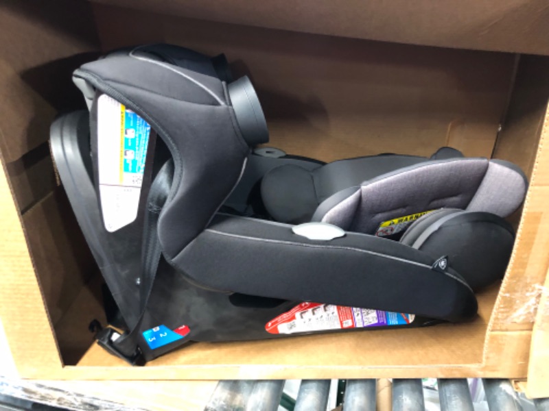Photo 4 of * item used * no packaging *
Safety 1st Grow and Go All-in-One Convertible Car Seat, Rear-facing 5-40 pounds, Forward-facing 22-65 pounds