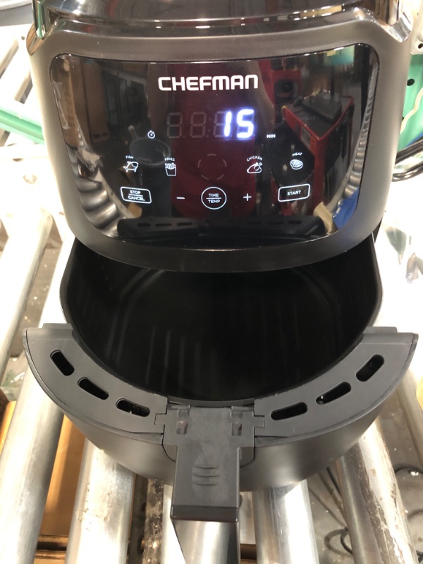 Photo 3 of USED - Chefman Digital Air Fryer, 5 QT Digital