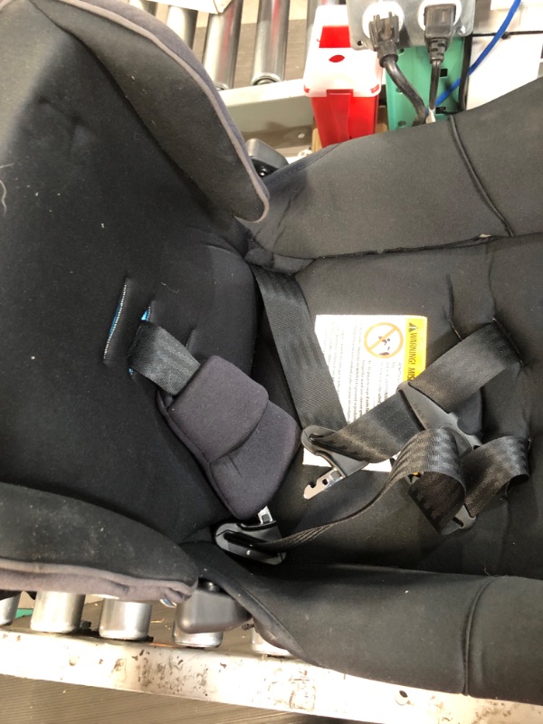 Photo 1 of Diono Radian 3RXT SafePlus, 4-in-1 Convertible Car Seat, Rear and Forward Facing Black Jet 