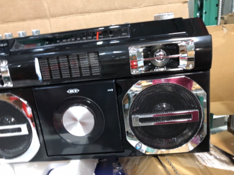 Photo 4 of Studebaker SB2145B 80's Retro Street Bluetooth Boombox with FM Radio, CD Player, LED EQ, 10 Watts RMS Power and AC/DC Black