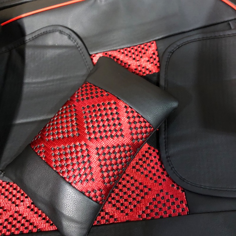 Photo 4 of MAGQOO Universal PU Leather Car Seat Cover Full Set w/ Pillows 5-Seats SUV Seat Cover Front Rear (Black/ Red Mesh )