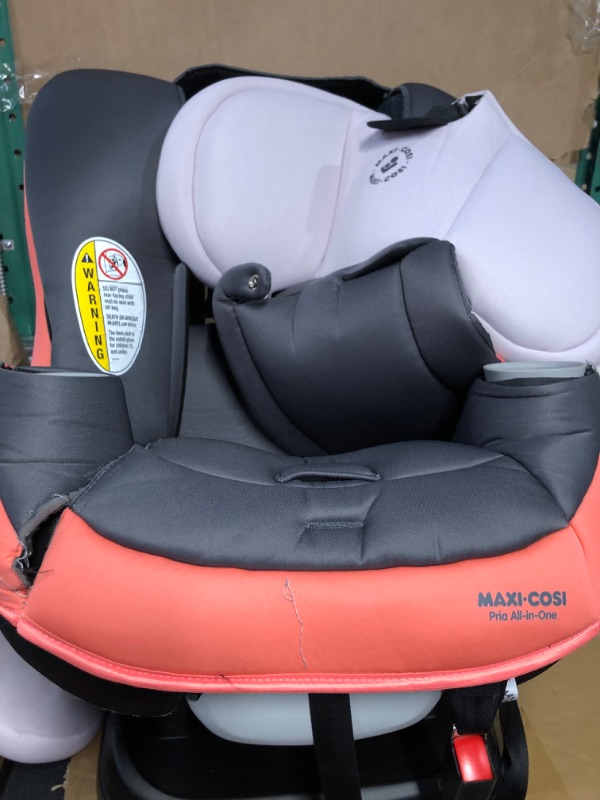 Photo 3 of ****** SEE PHOTOS DAMAGED ITEM SEAT  FABRIC AND BOTTON MISSING ******Pria All-in-1 Convertible Car Seat