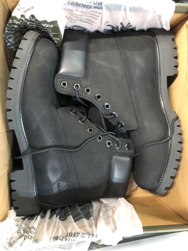 Photo 2 of *Gently Used* Timberland Men's 6 Inch Premium Waterproof Boot 9.5 Black Nubuck