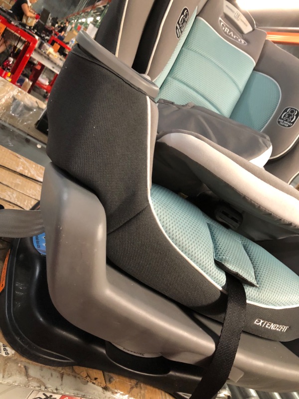 Photo 5 of Graco Extend2Fit Convertible Car Seat, Ride Rear Facing Longer with Extend2Fit, Spire 2-in-1 Spire