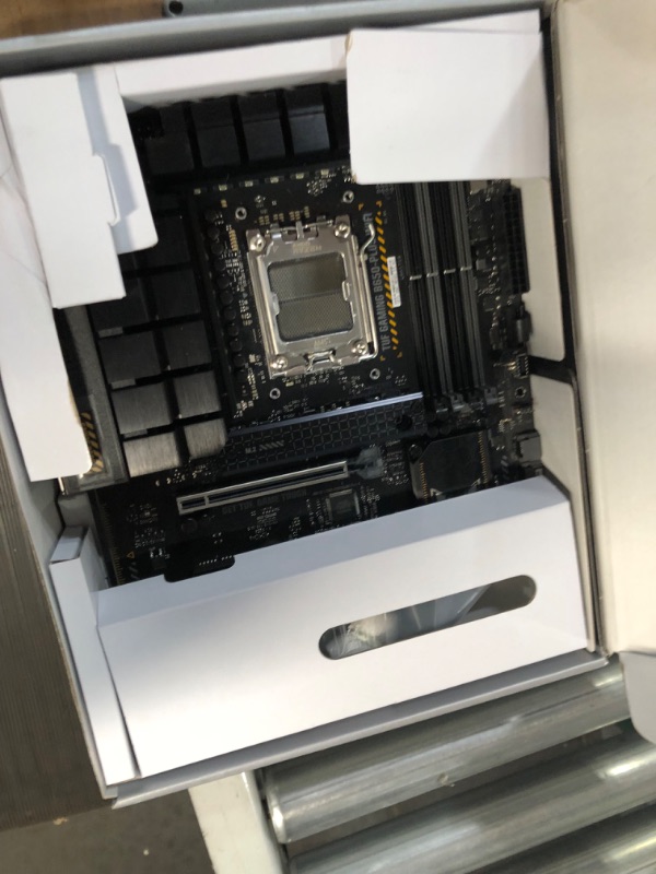 Photo 3 of ASUS TUF Gaming B650-PLUS WiFi Socket AM5 (LGA 1718) Ryzen 7000 ATX Gaming Motherboard(14 Power Stages, PCIe® 5.0 M.2 Support, DDR5 Memory, 2.5 Gb Ethernet, WiFi 6, USB4® Support and Aura Sync)