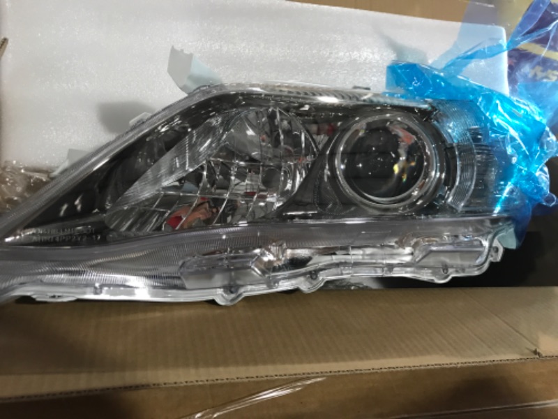 Photo 2 of LABLT Headlights Replacement for 2010 2011 Toyota Camry SE Headlights Pair Left+Right Side(Passenger Driver Side)