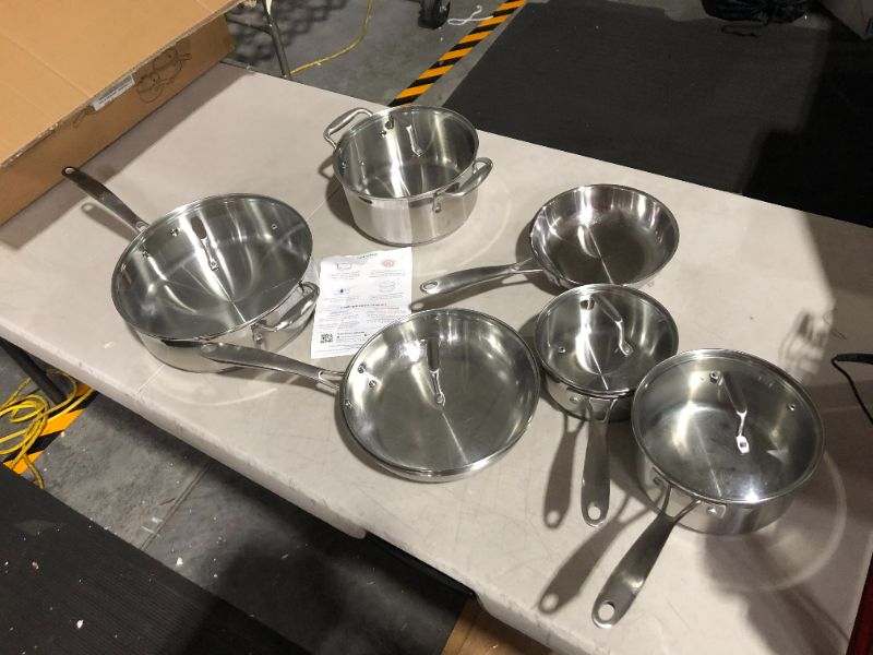 Photo 2 of ***MISSING PARTS - SEE NOTES***
Chef's Star 12 Piece Cookware Set, Silver, with Lids